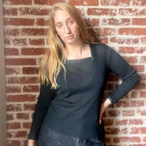 Vintage black long sleeve sweater